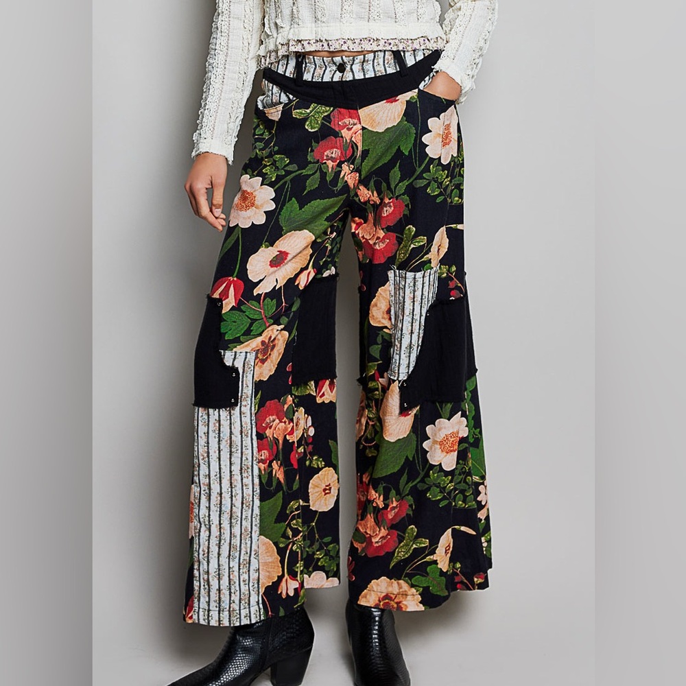POL Black Floral Wide-Leg Pants